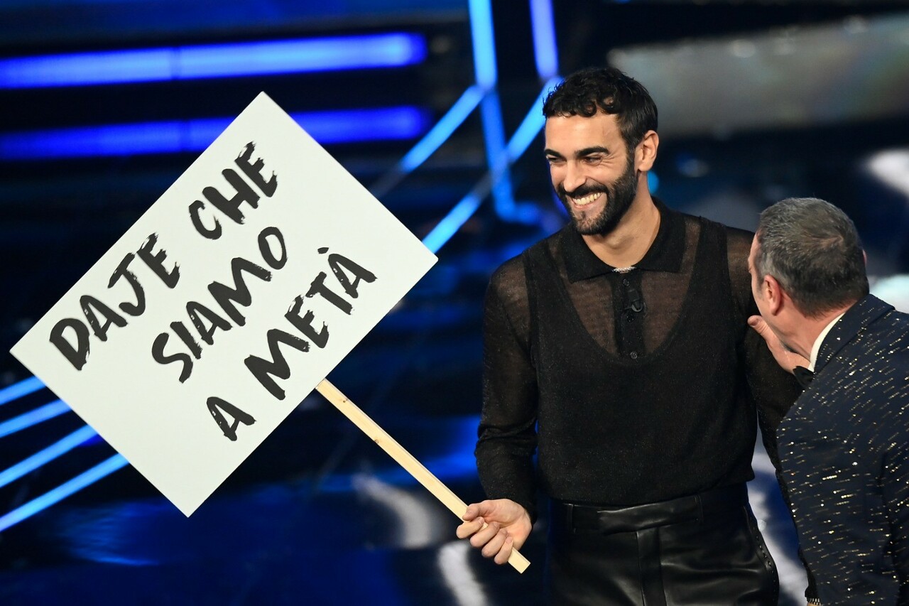 Sanremo 2024, le pagelle della prima serata Top Marco Mengoni